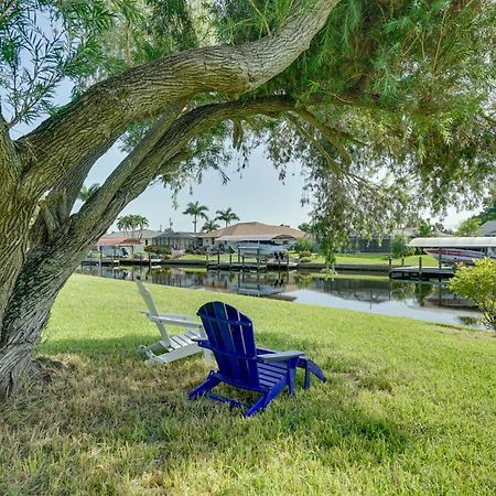 Waterfront Cape Coral Home Dock And Screened Porch Exterior photo