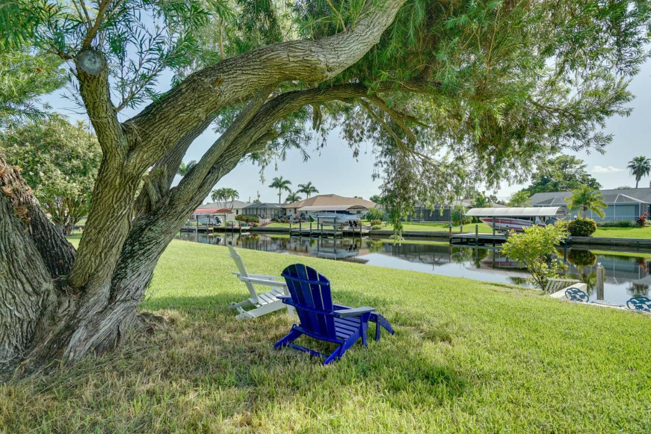 Waterfront Cape Coral Home Dock And Screened Porch Exterior photo