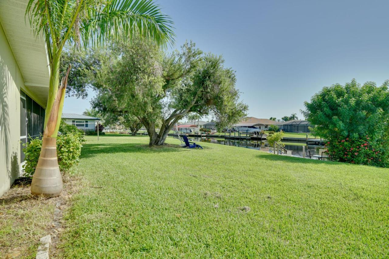 Waterfront Cape Coral Home Dock And Screened Porch Exterior photo